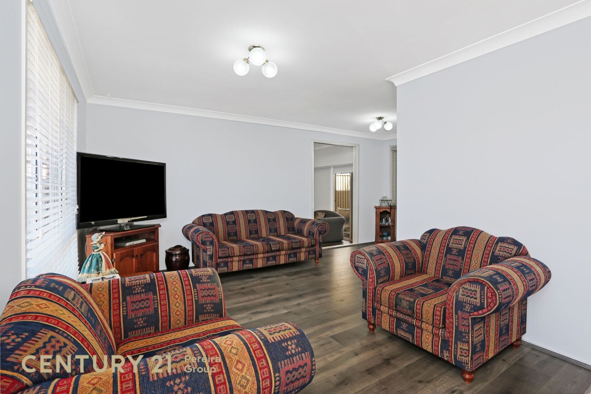 10 Skyfarmer Place, Raby, NSW, 2566, Raby - Thumbnail 2