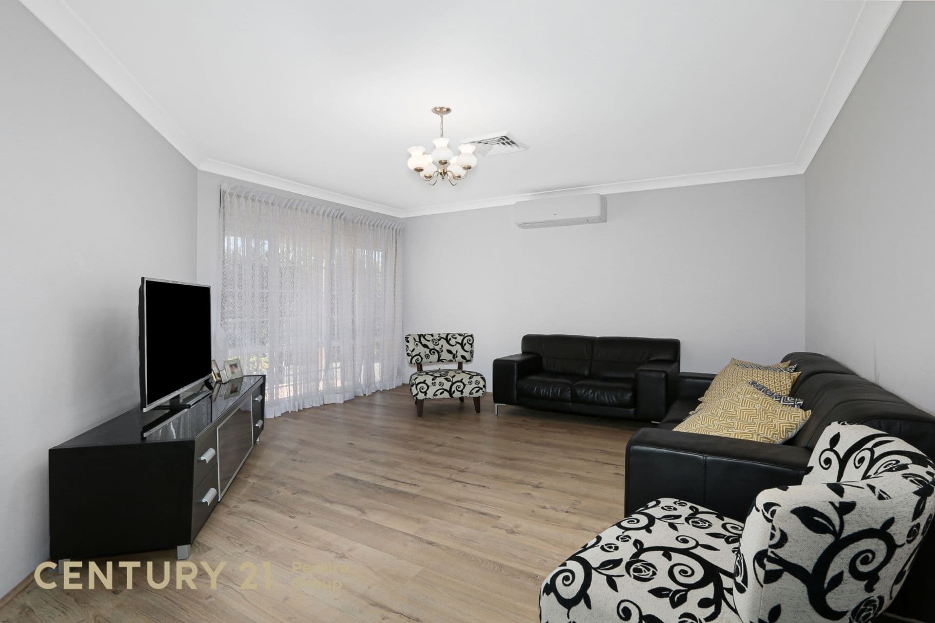 22 Chalcedony Street, Eagle Vale, NSW, 2558, Eagle Vale - Thumbnail 2