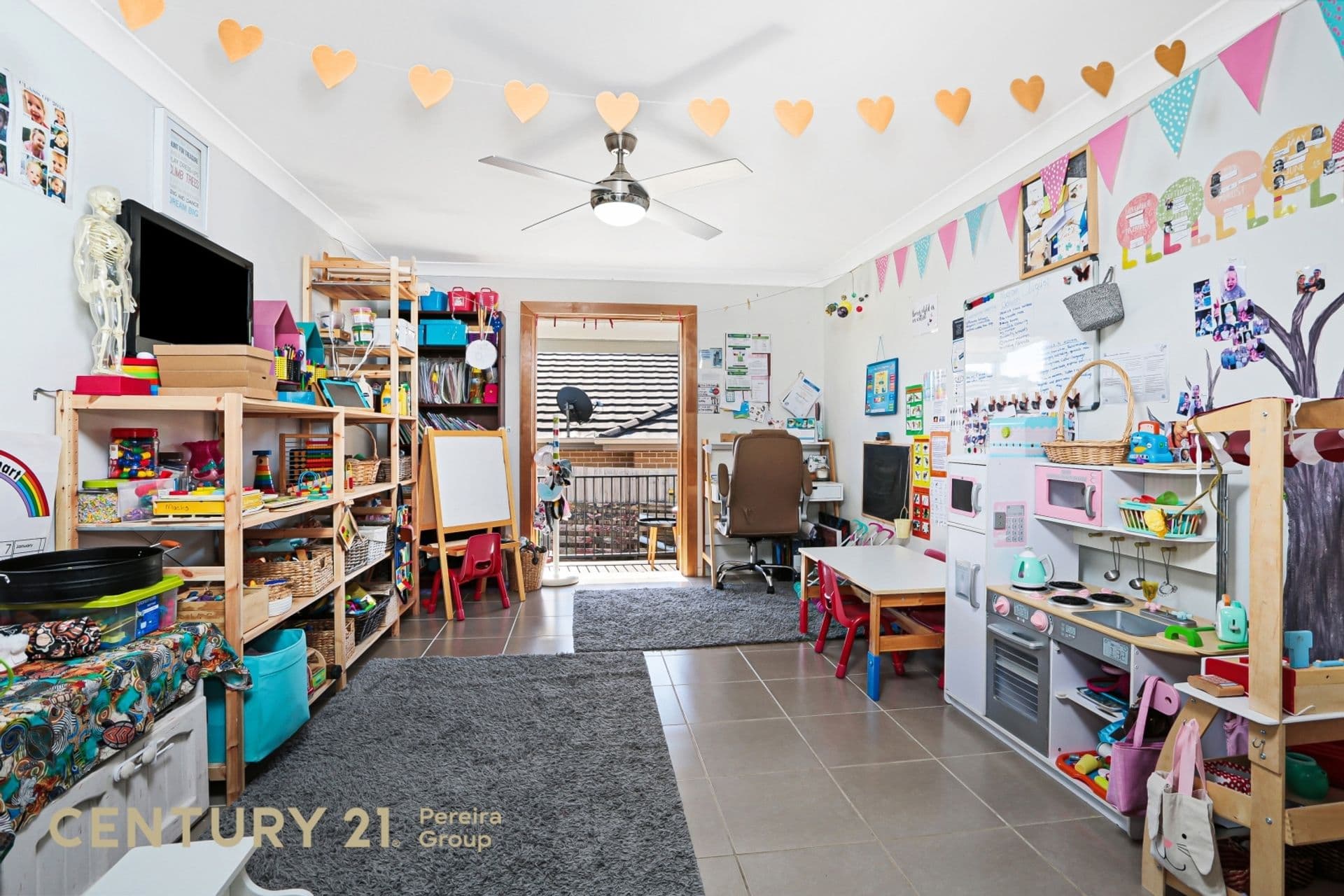 42 Irvine Street, Elderslie, NSW, 2570, Elderslie - Thumbnail 2