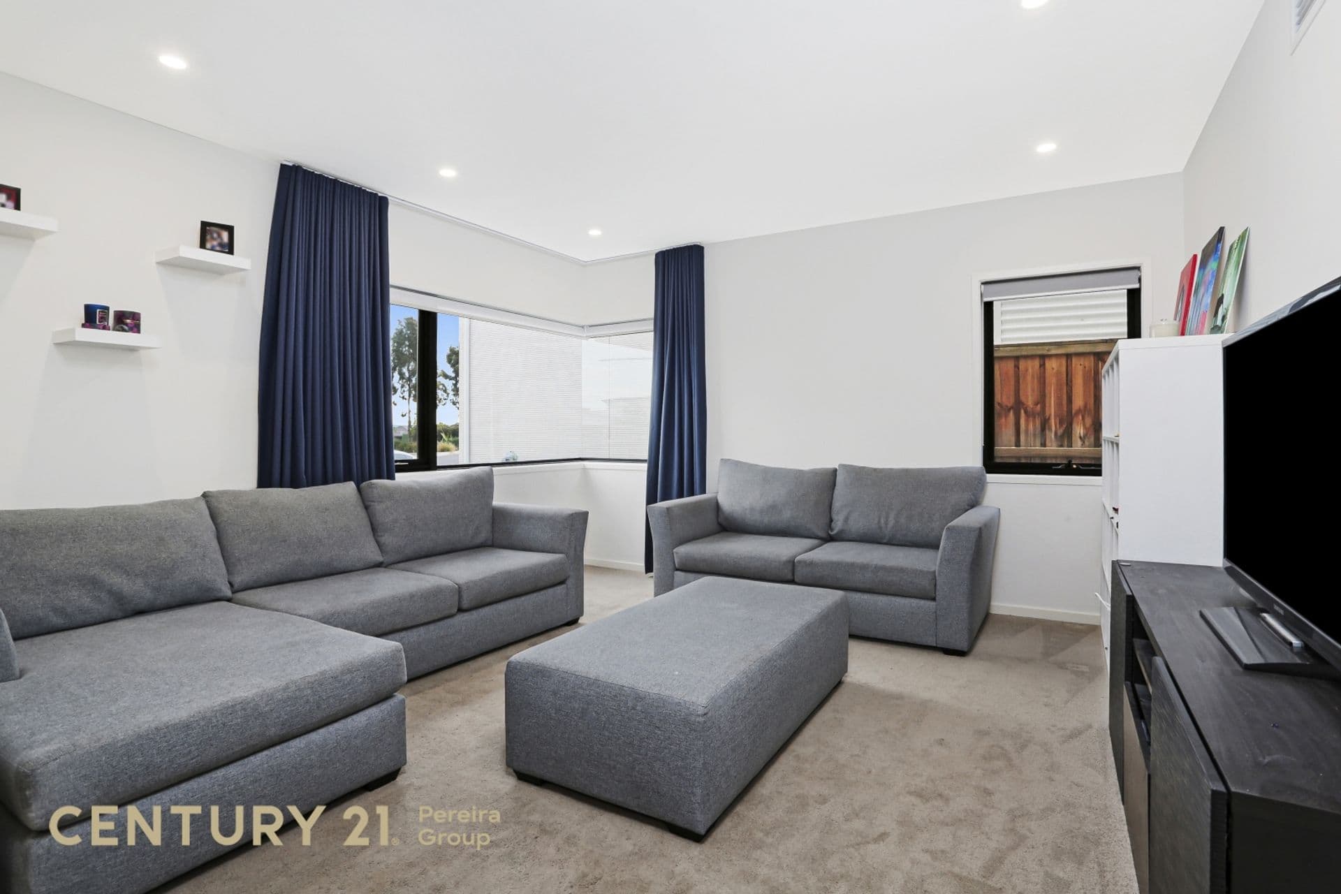38 Killara Terrace, Gledswood Hills, NSW, 2557, Gledswood Hills - Thumbnail 3