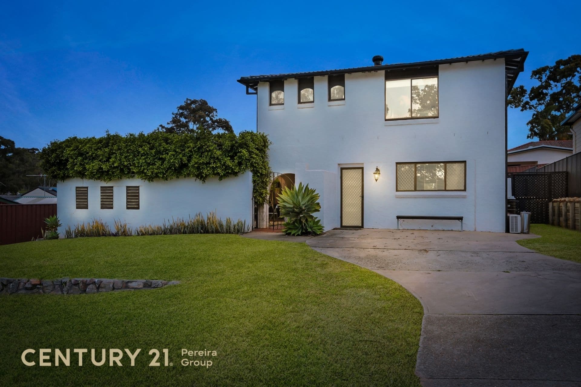 1 Dandar Place, Bradbury, NSW, 2560, Bradbury - Image 1