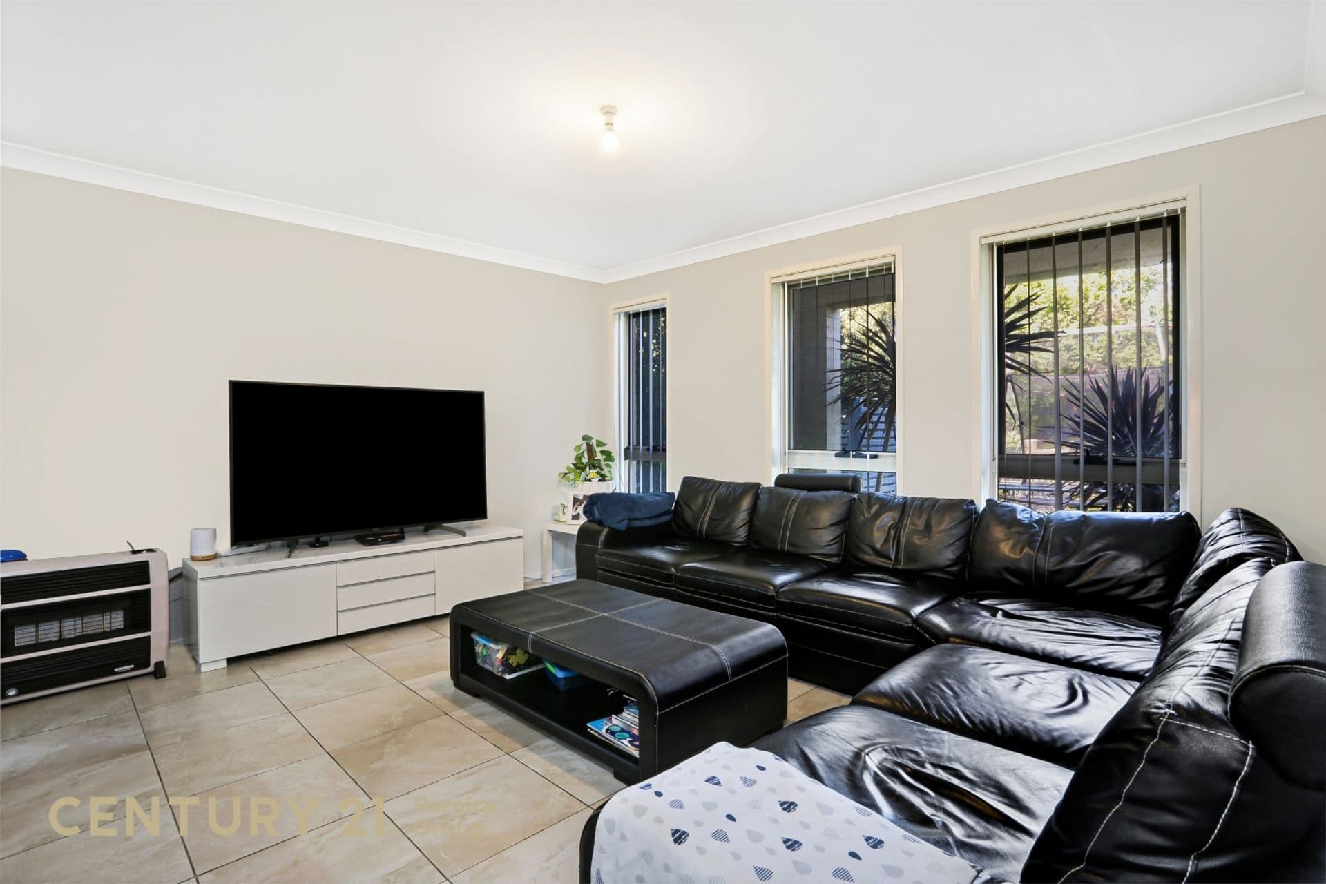 4 Regency Drive, Harrington Park, NSW, 2567, Harrington Park - Thumbnail 3
