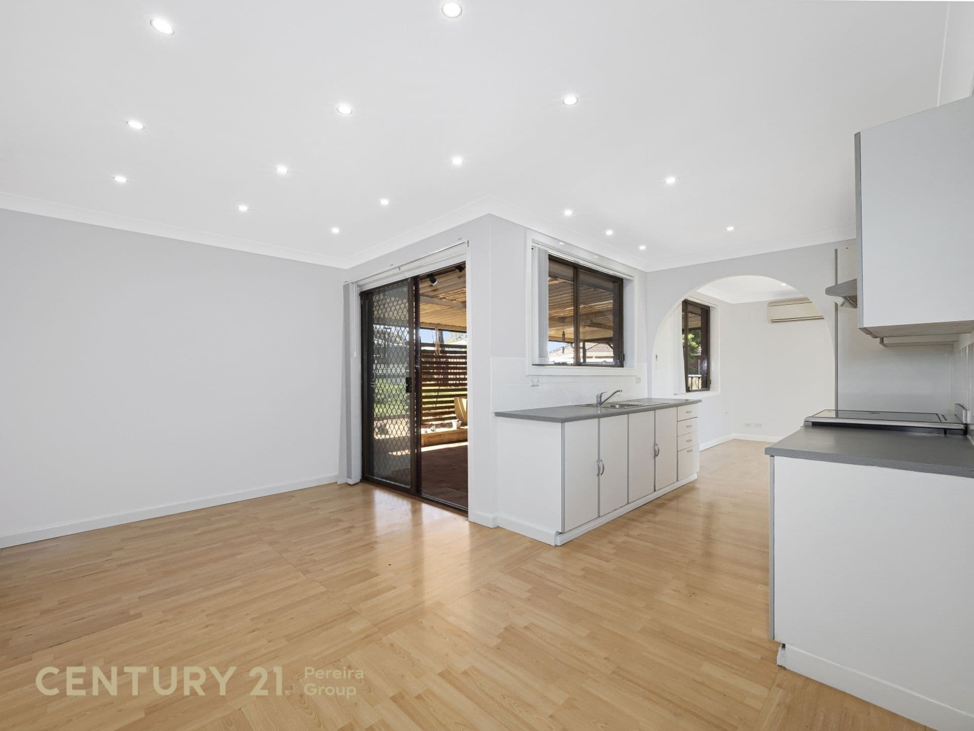 33 Aquamarine Drive, Eagle Vale, NSW, 2558, Eagle Vale - Thumbnail 4