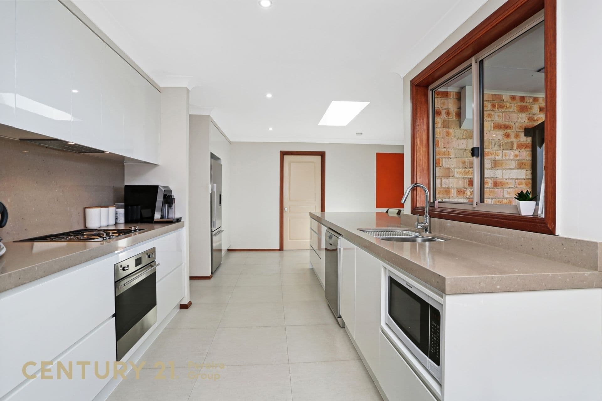 10 Bunya Place, Spring Farm, NSW, 2570, Spring Farm - Thumbnail 3
