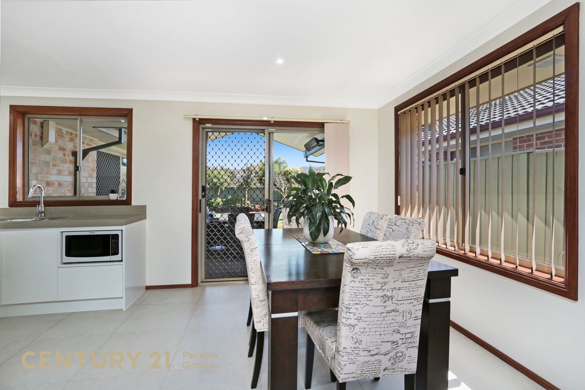 10 Bunya Place, Spring Farm, NSW, 2570, Spring Farm - Thumbnail 5