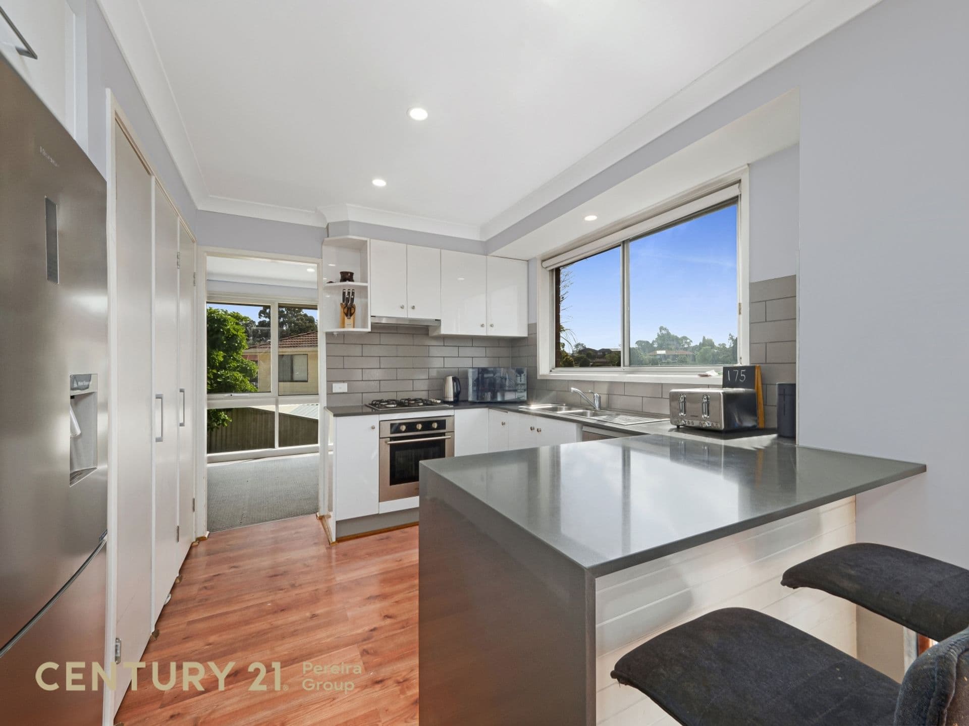 2 Kenge Place, Ambarvale, NSW, 2560, Ambarvale - Thumbnail 2