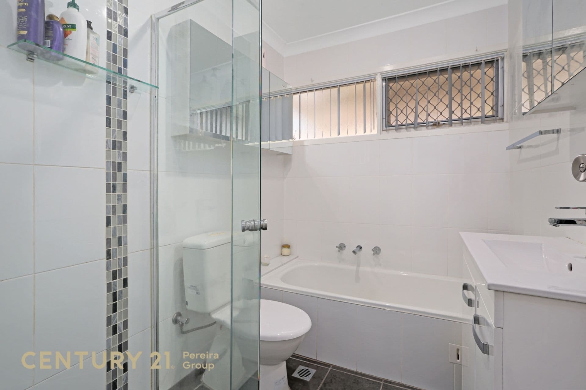 1/42 Woodhouse Drive, Ambarvale, NSW, 2560, Ambarvale - Thumbnail 5