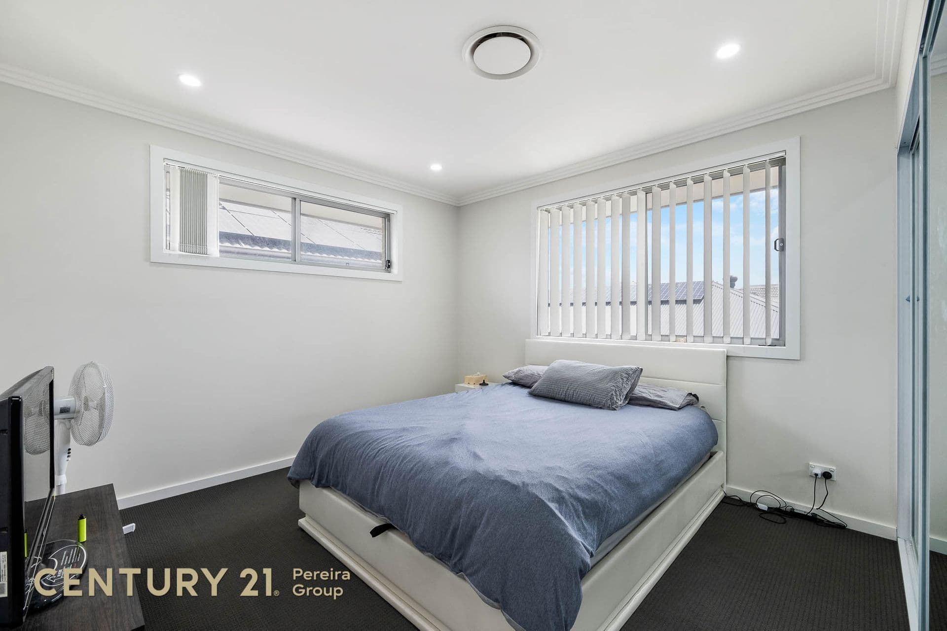 1B Oaklands Circuit, Gregory Hills, NSW, 2557, Gregory Hills - Thumbnail 4