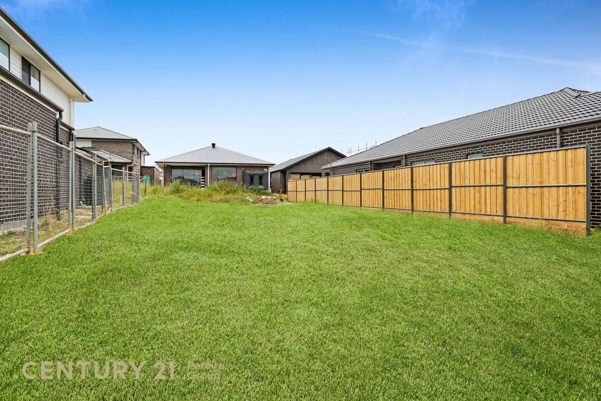 20 Ashwell Way, Gledswood Hills, NSW, 2557, Gledswood Hills - Thumbnail 2