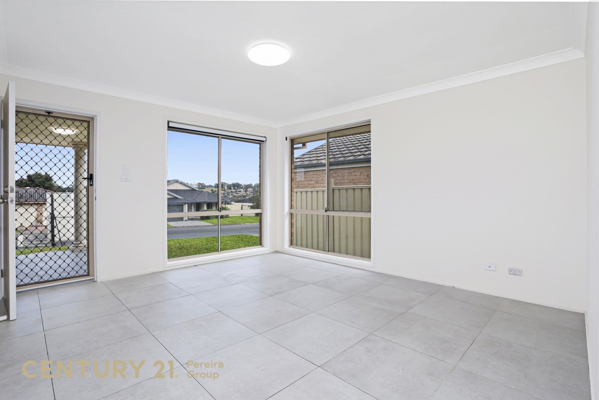 27B Theseus Circuit, Rosemeadow, NSW, 2560, Rosemeadow - Thumbnail 2