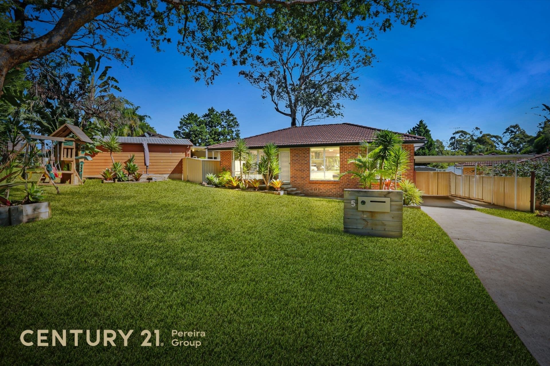 5 Bobuck Place, St Helens Park, NSW, 2560, St Helens Park - Image 1