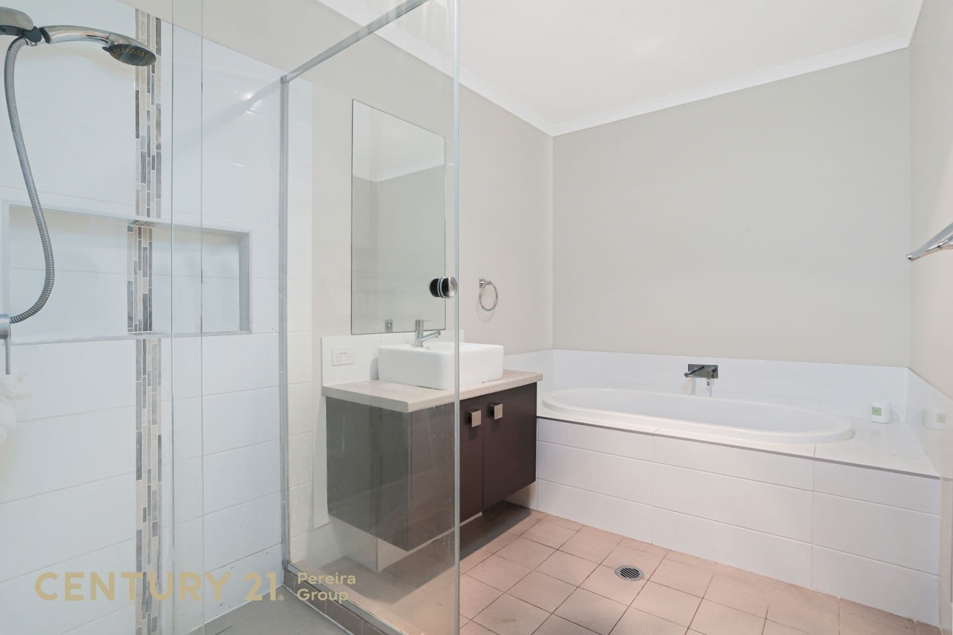 3 Kaputar Street, Minto, NSW, 2566, Minto - Thumbnail 8