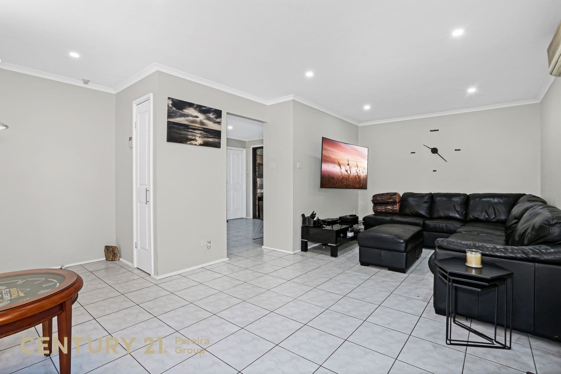 299 Copperfield Drive, Rosemeadow, NSW, 2560, Rosemeadow - Thumbnail 2