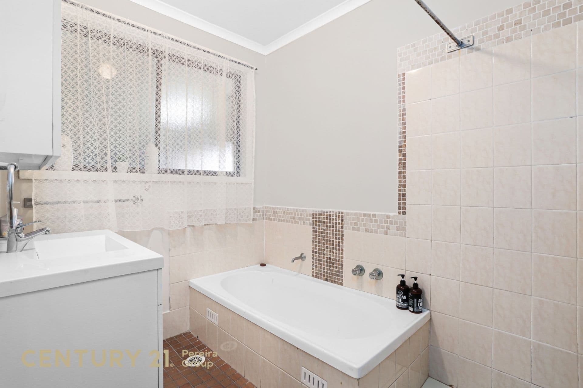 299 Copperfield Drive, Rosemeadow, NSW, 2560, Rosemeadow - Thumbnail 6