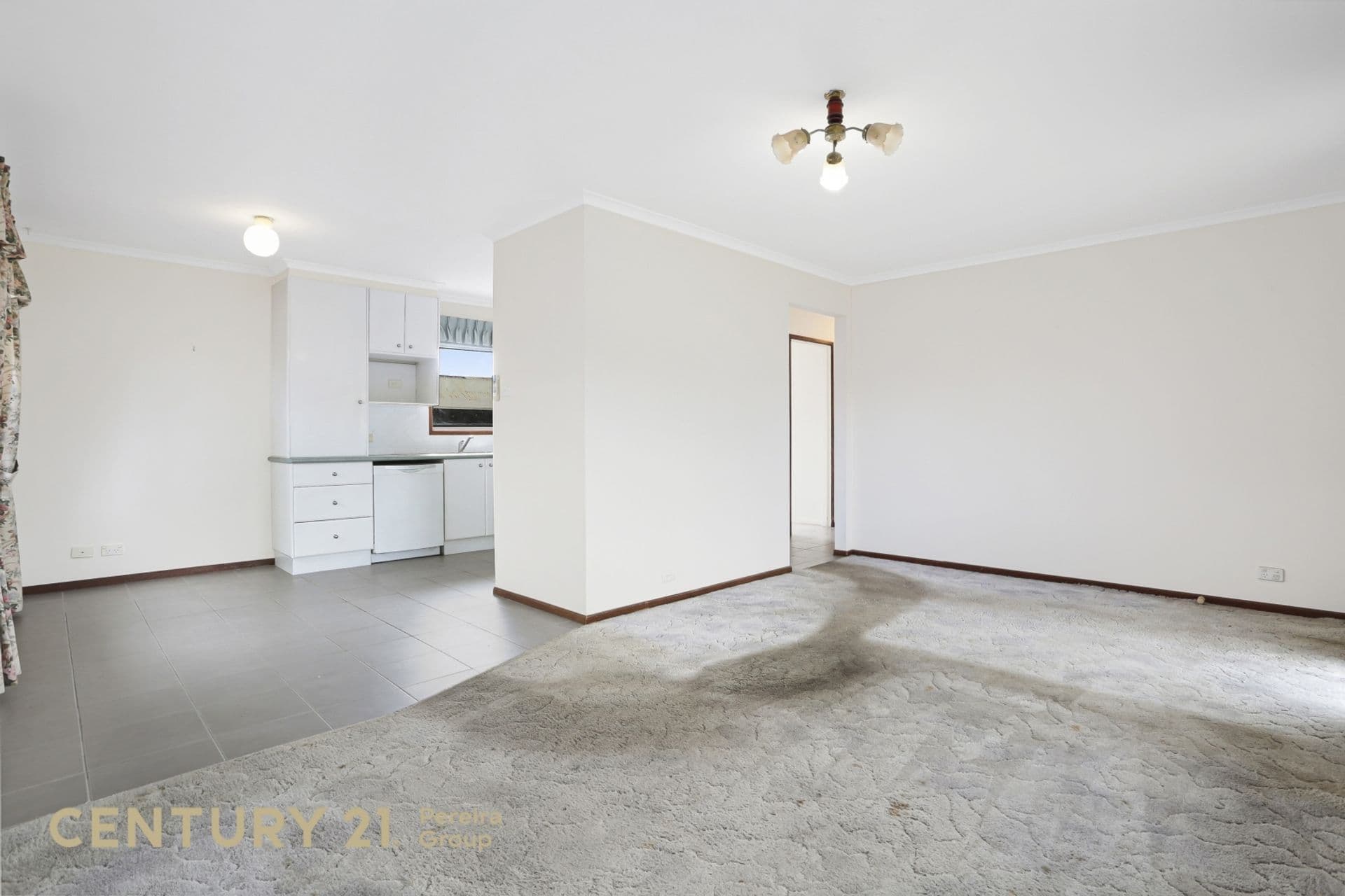 16 Ettlesdale Road, Spring Farm, NSW, 2570, Spring Farm - Thumbnail 5