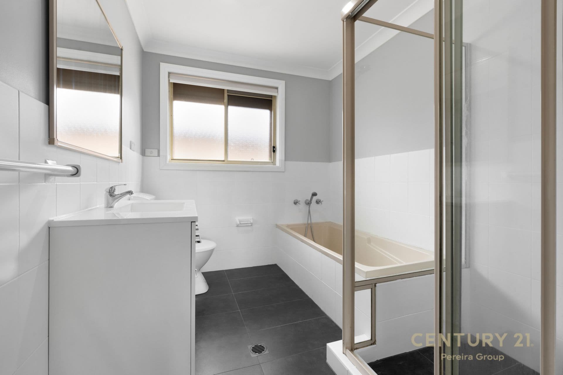 1 Applegum Place, Prestons, NSW, 2170, Prestons - Thumbnail 8