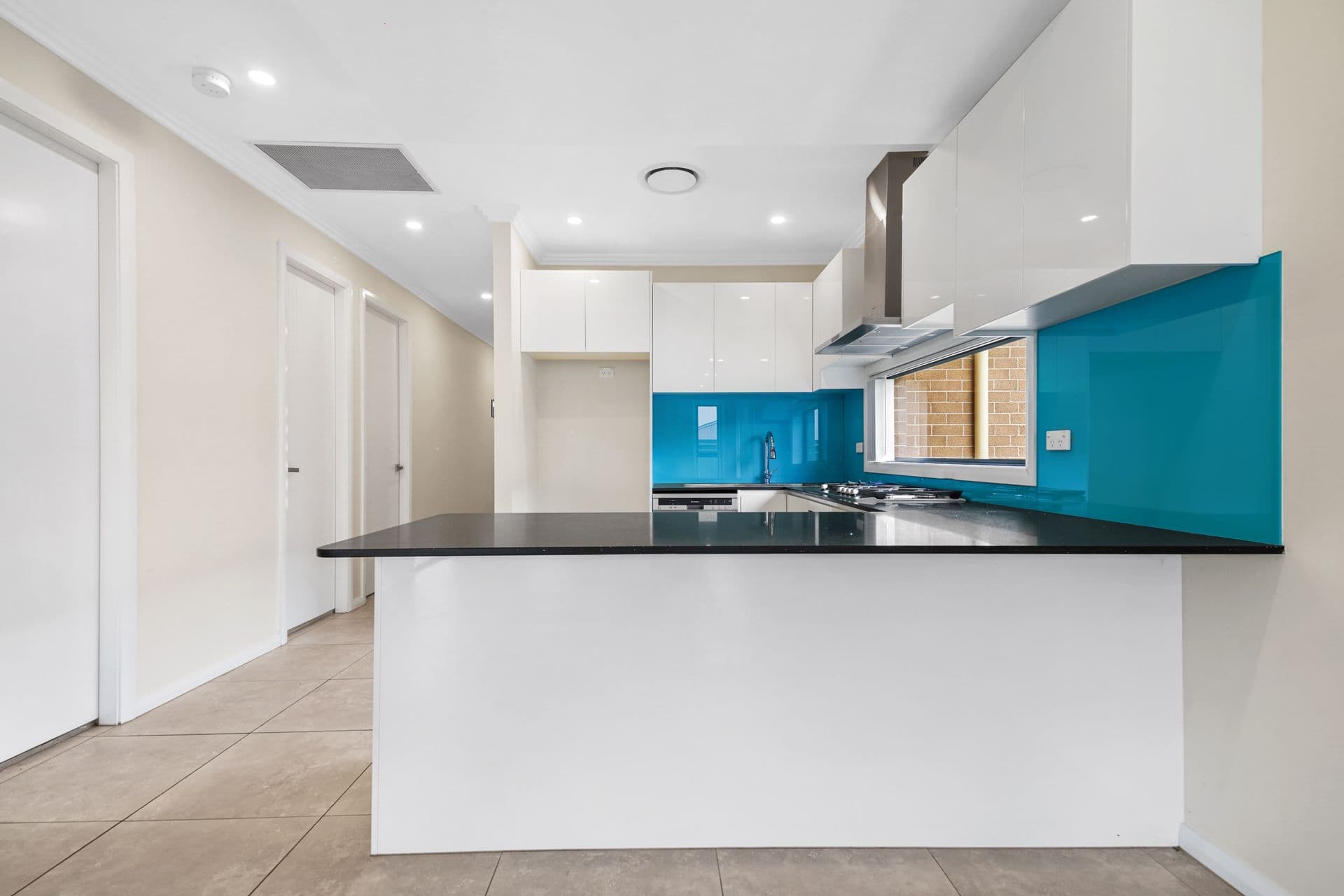 7 Jennings Crescent, Spring Farm, NSW, 2570, Spring Farm - Thumbnail 4
