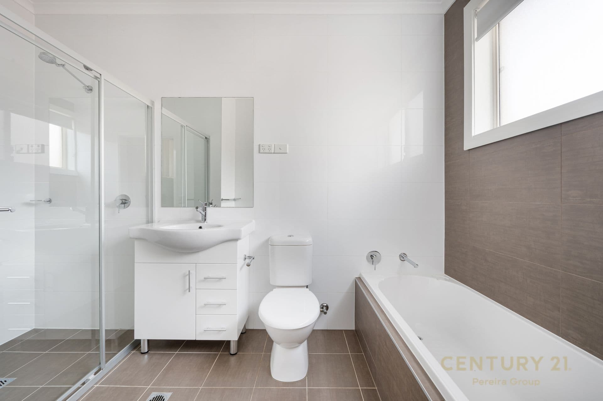 20/221a Waterworth Drive, Mount Annan - Thumbnail 5