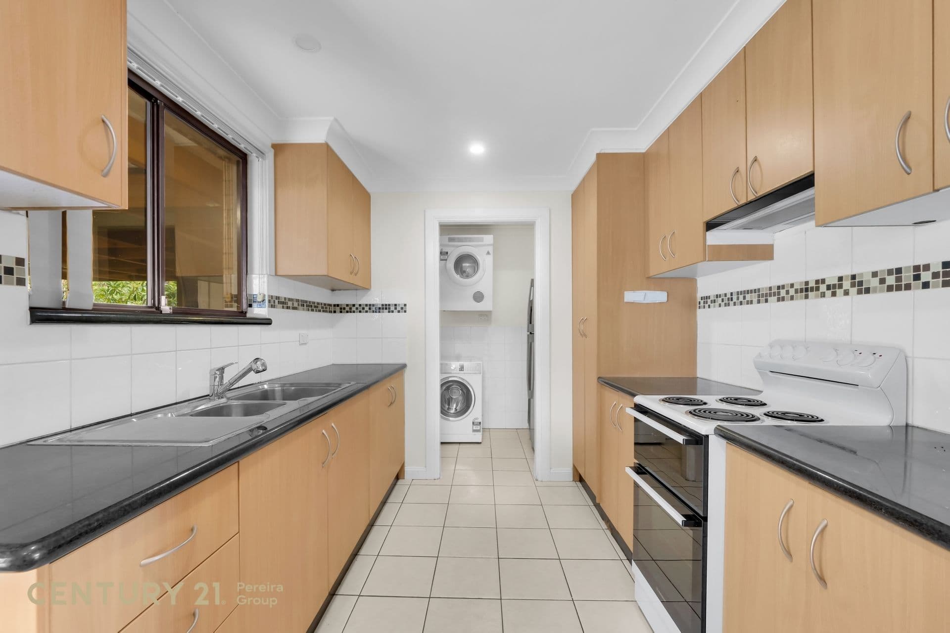 16 Lerwick Place, St Andrews, NSW, 2566, St Andrews - Thumbnail 3