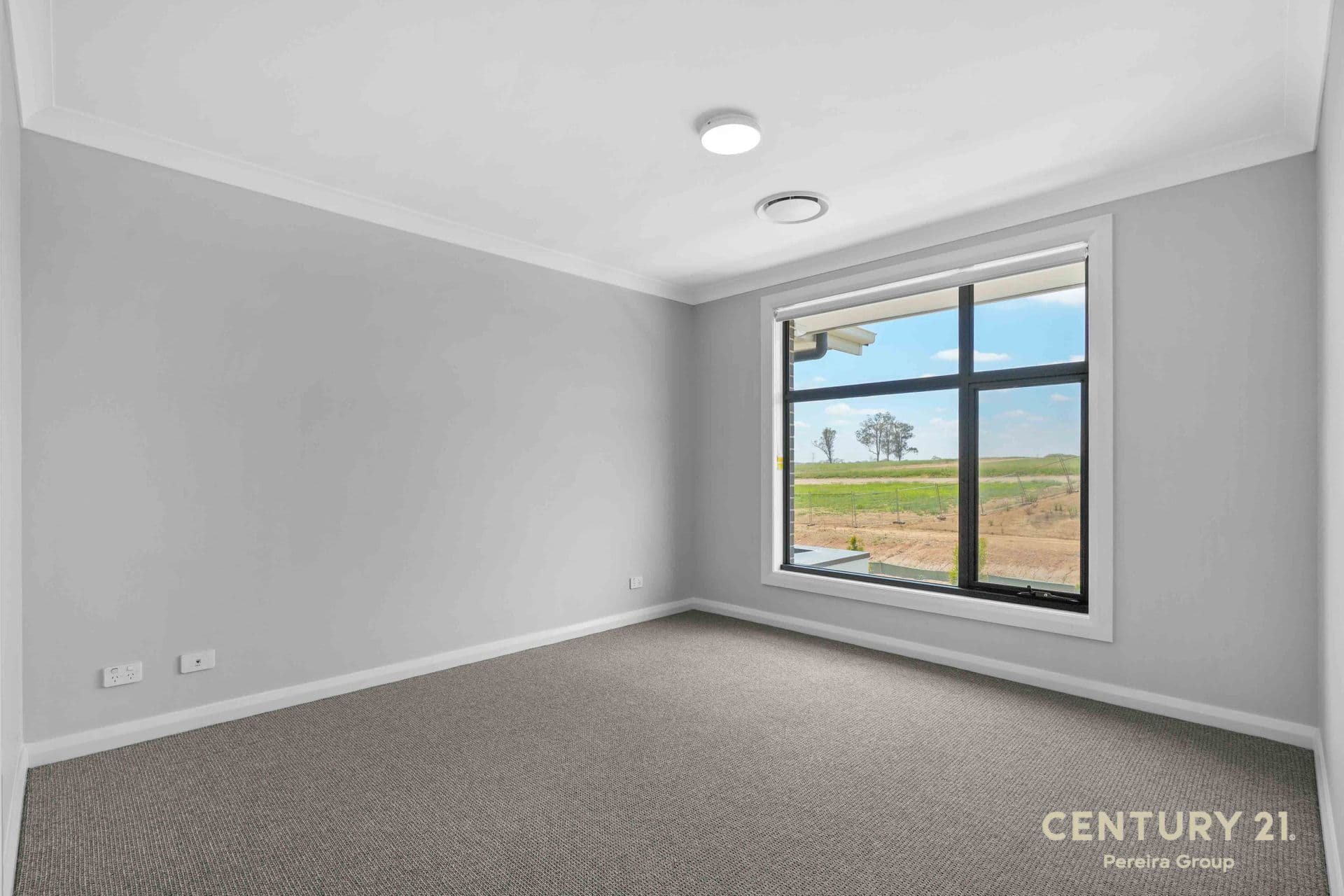 13 Thompson Road, Oran Park, NSW, 2570, Oran Park - Thumbnail 4
