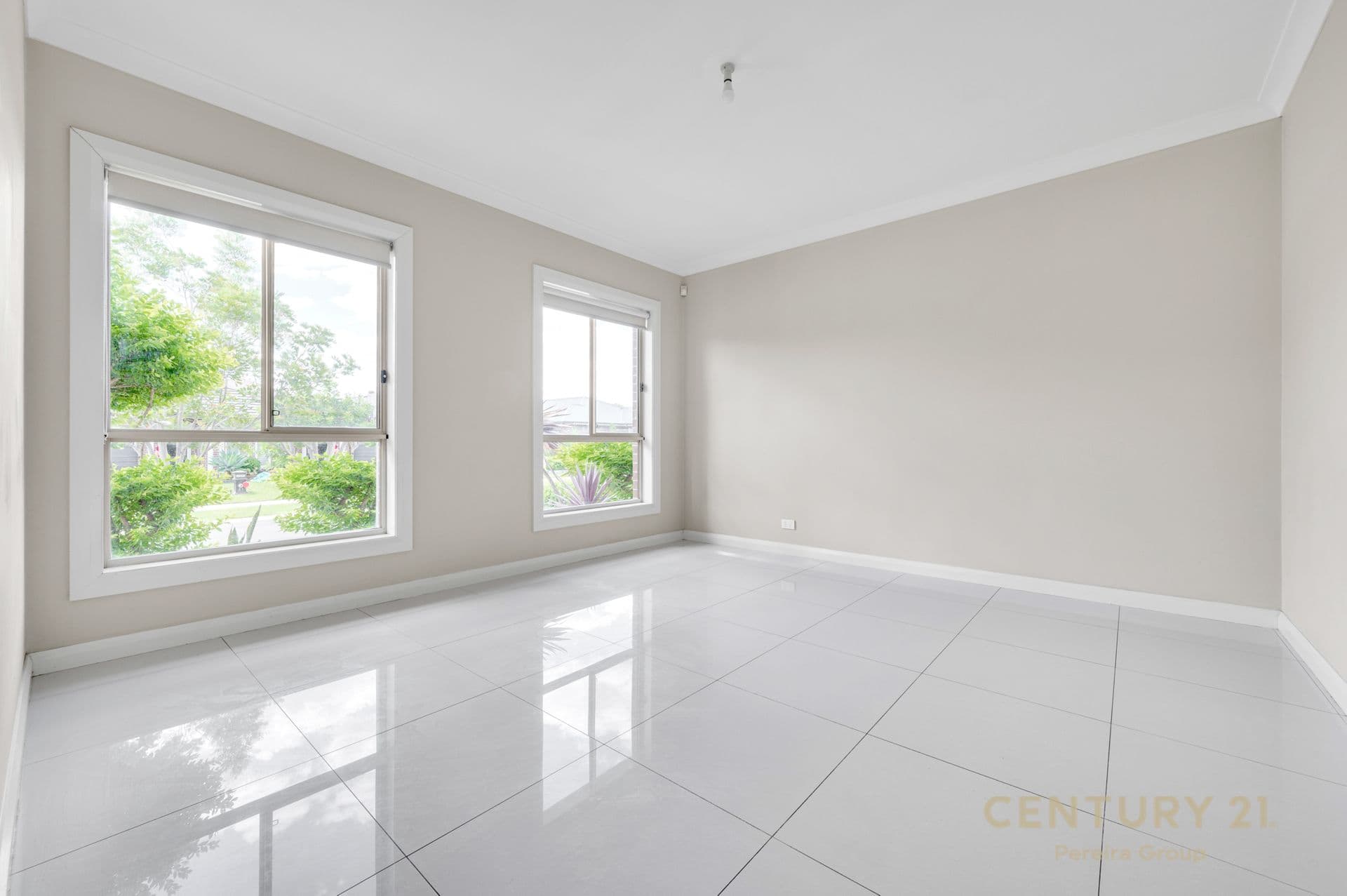 26 Voyager Street, Gregory Hills, NSW, 2557, Gregory Hills - Thumbnail 2