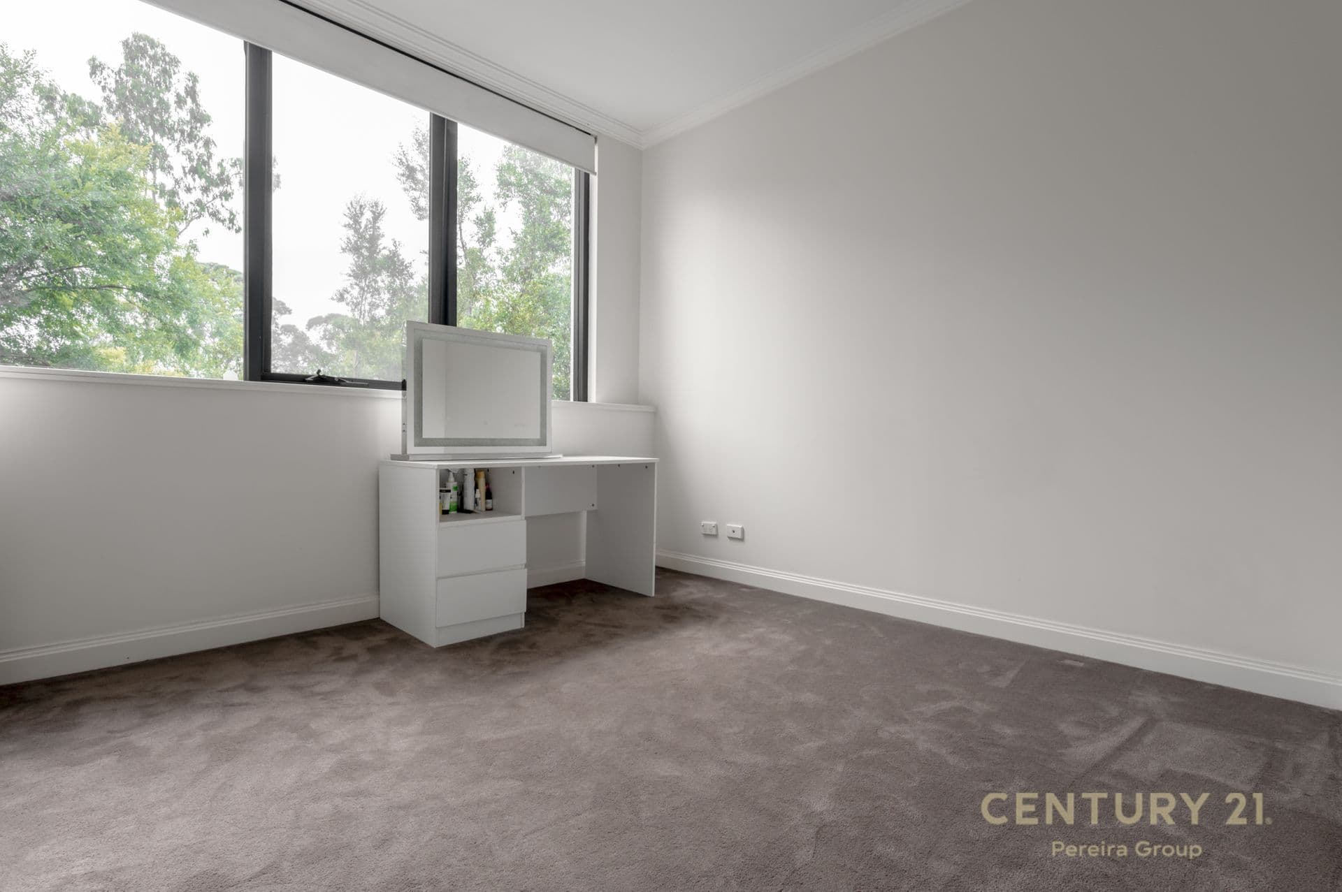102/2-4 Parc Guell Drive, Campbelltown, NSW, 2560, Campbelltown - Thumbnail 5