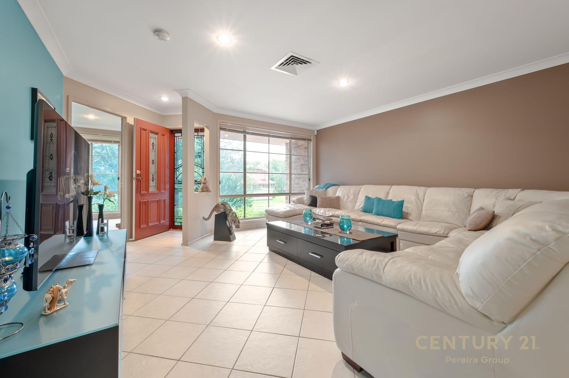21 Glenrowan Drive, Harrington Park, NSW, 2567, Harrington Park - Thumbnail 2