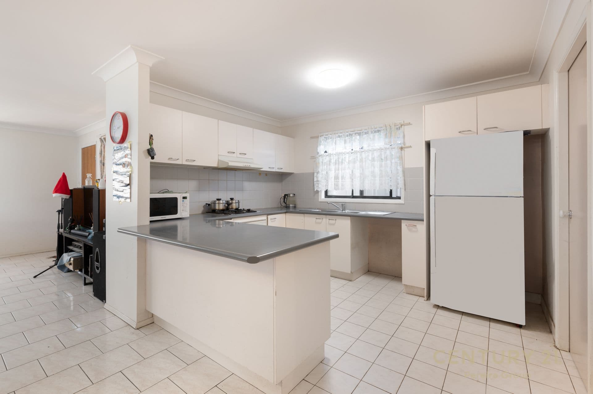 12 Bouddi Street, Bow Bowing, NSW, 2566, Bow Bowing - Thumbnail 2