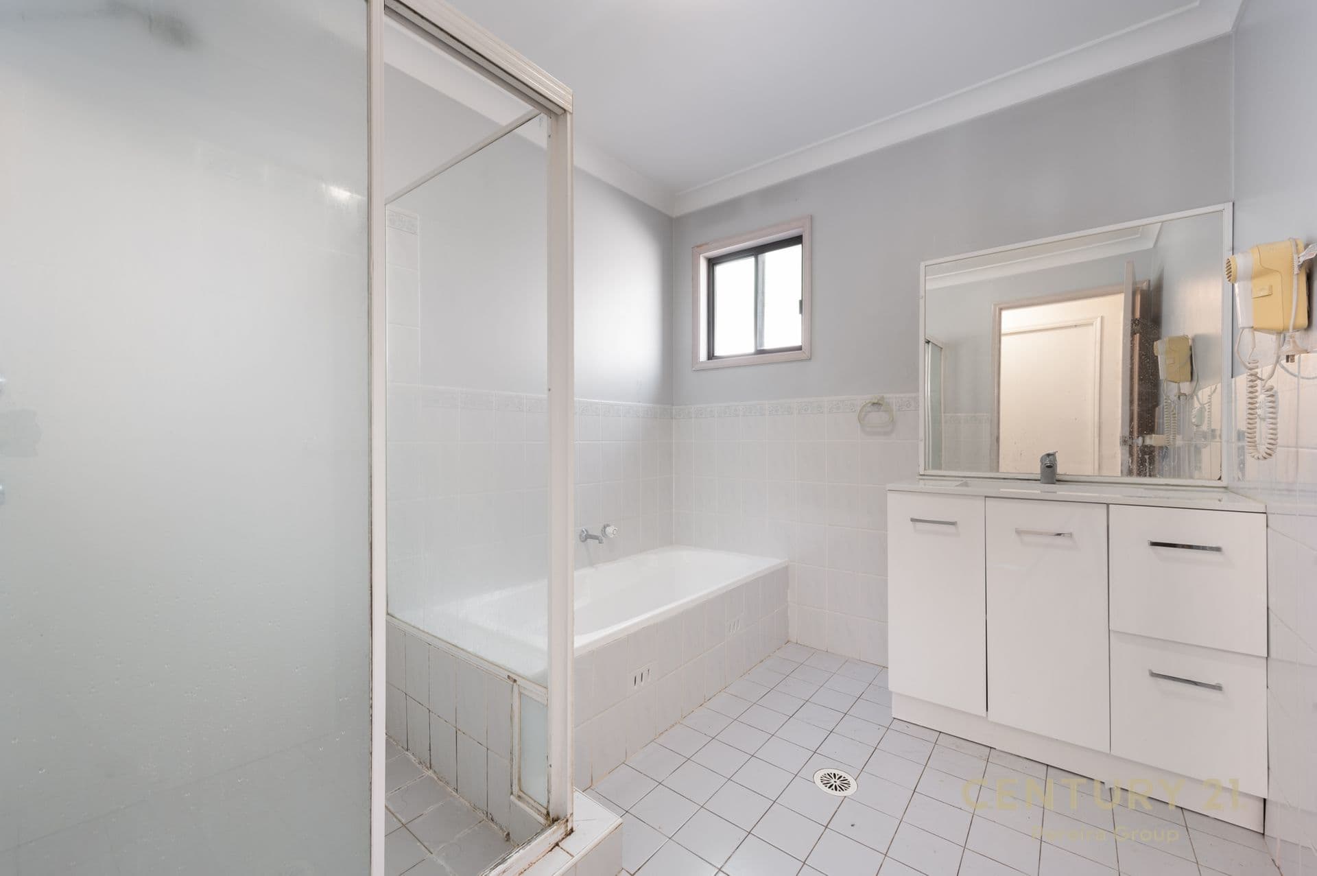 12 Bouddi Street, Bow Bowing, NSW, 2566, Bow Bowing - Thumbnail 4