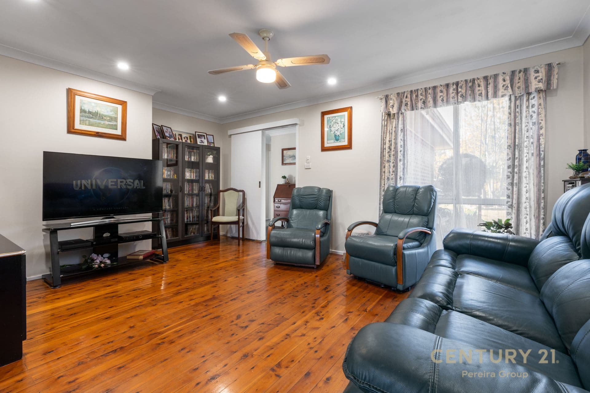 10 Shoemark Place, Narellan, NSW, 2567, Narellan - Thumbnail 2