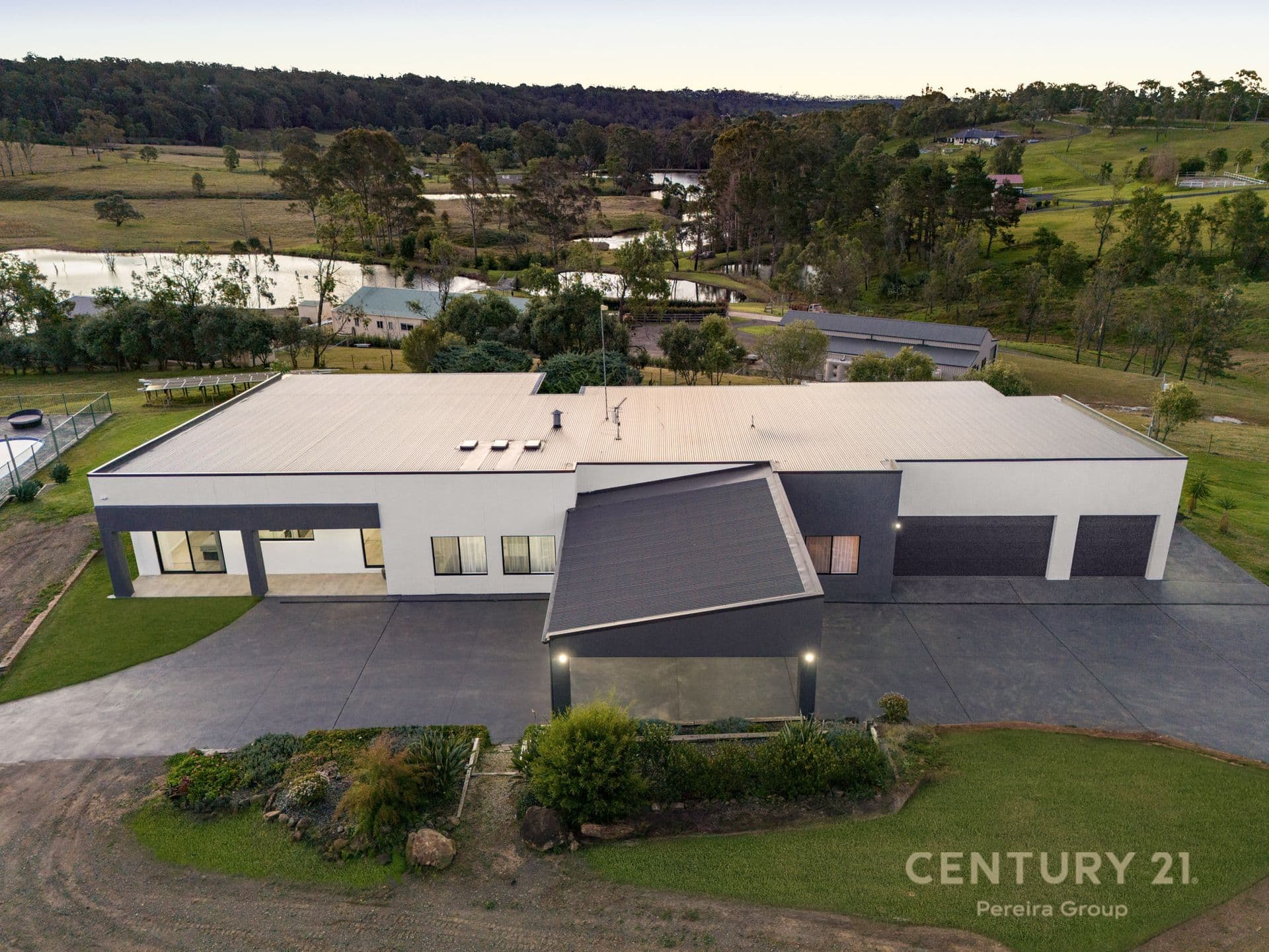 35 Eastview Drive, Orangeville, NSW, 2570, Orangeville - Image 1