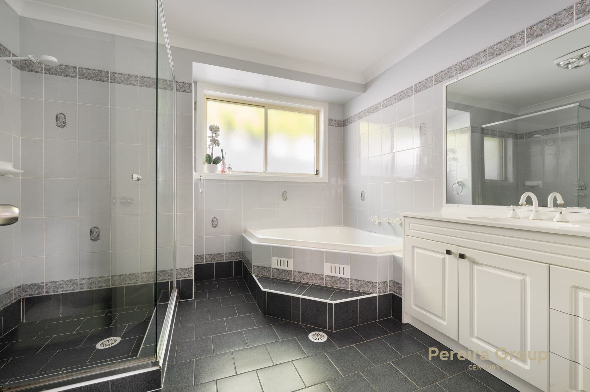 73 Abington Crescent, Glen Alpine, NSW, 2560, Glen Alpine - Thumbnail 4