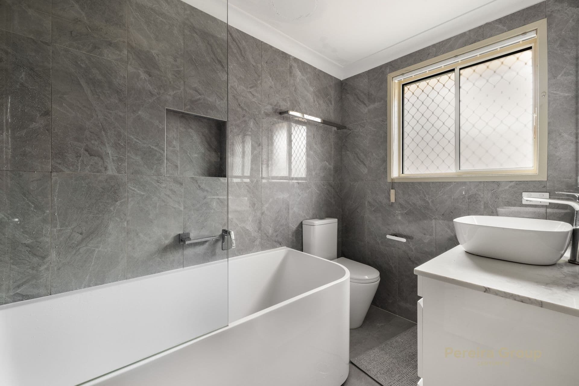 7 Ironside Avenue, St Helens Park, NSW, 2560, St Helens Park - Thumbnail 5