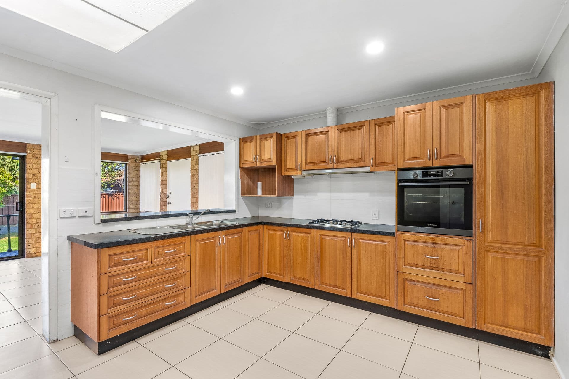46 The Parkway, Bradbury, NSW, 2560, Bradbury - Thumbnail 4