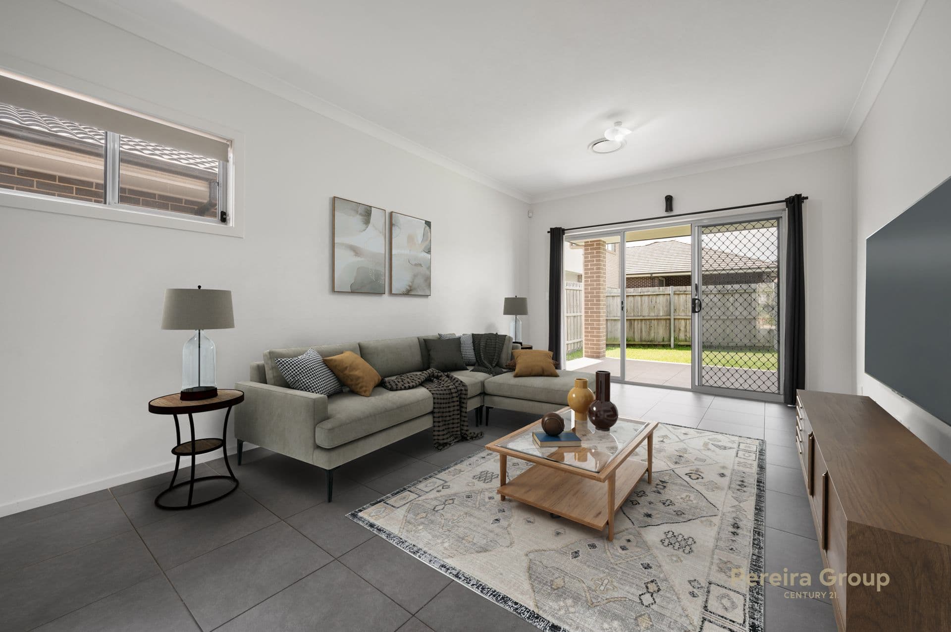 32 Jackson Crescent, Elderslie, NSW, 2570, Elderslie - Thumbnail 4