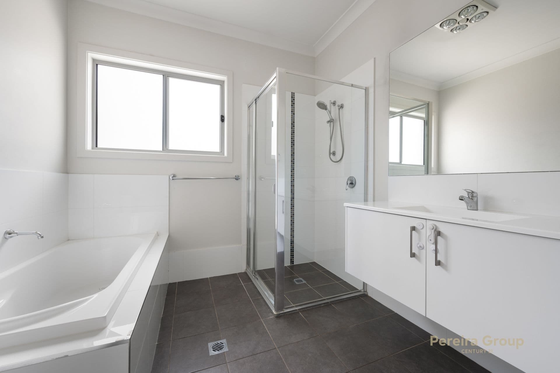 32 Jackson Crescent, Elderslie, NSW, 2570, Elderslie - Thumbnail 8