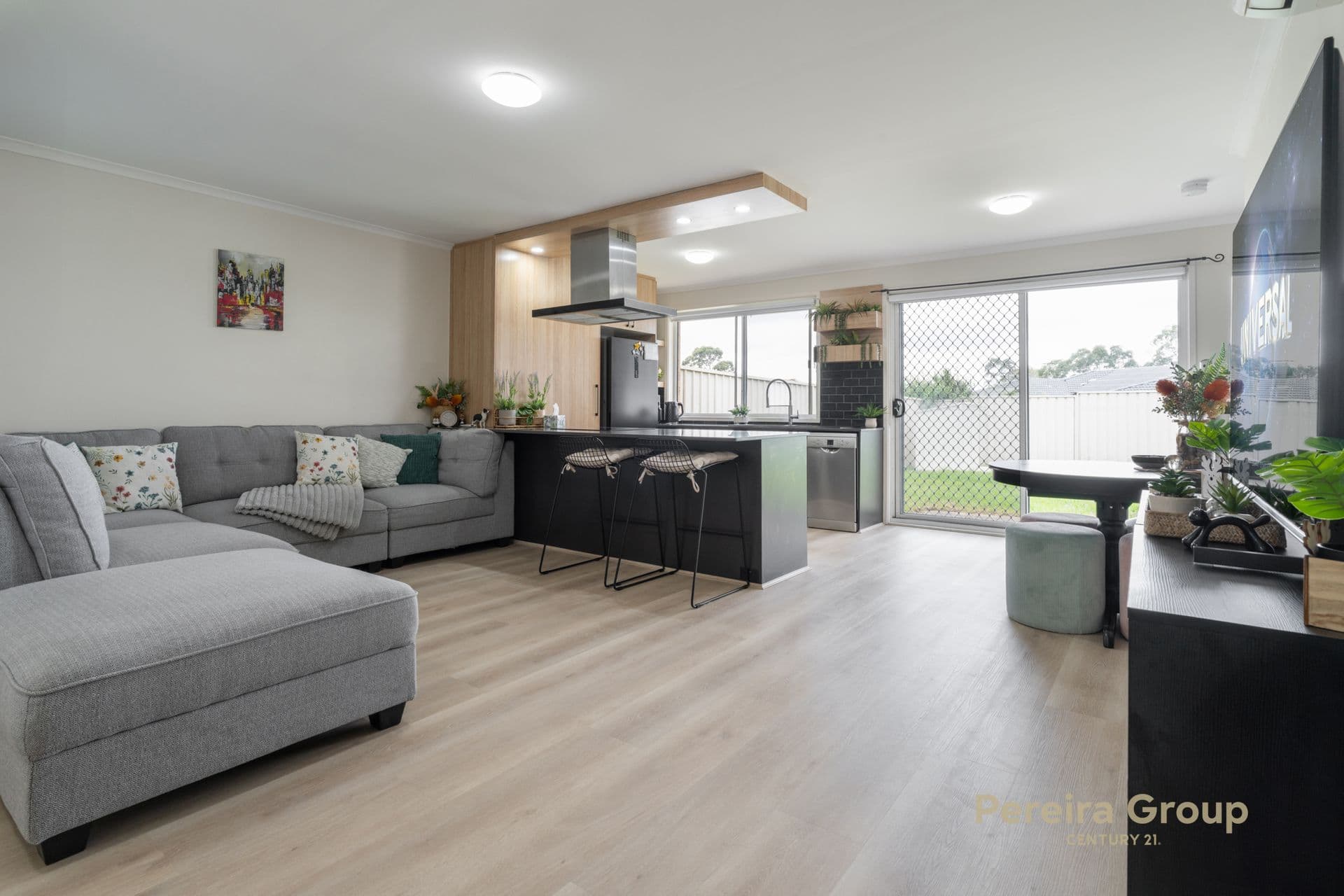 76B Carbasse Crescent, St Helens Park, NSW, 2560, St Helens Park - Thumbnail 2
