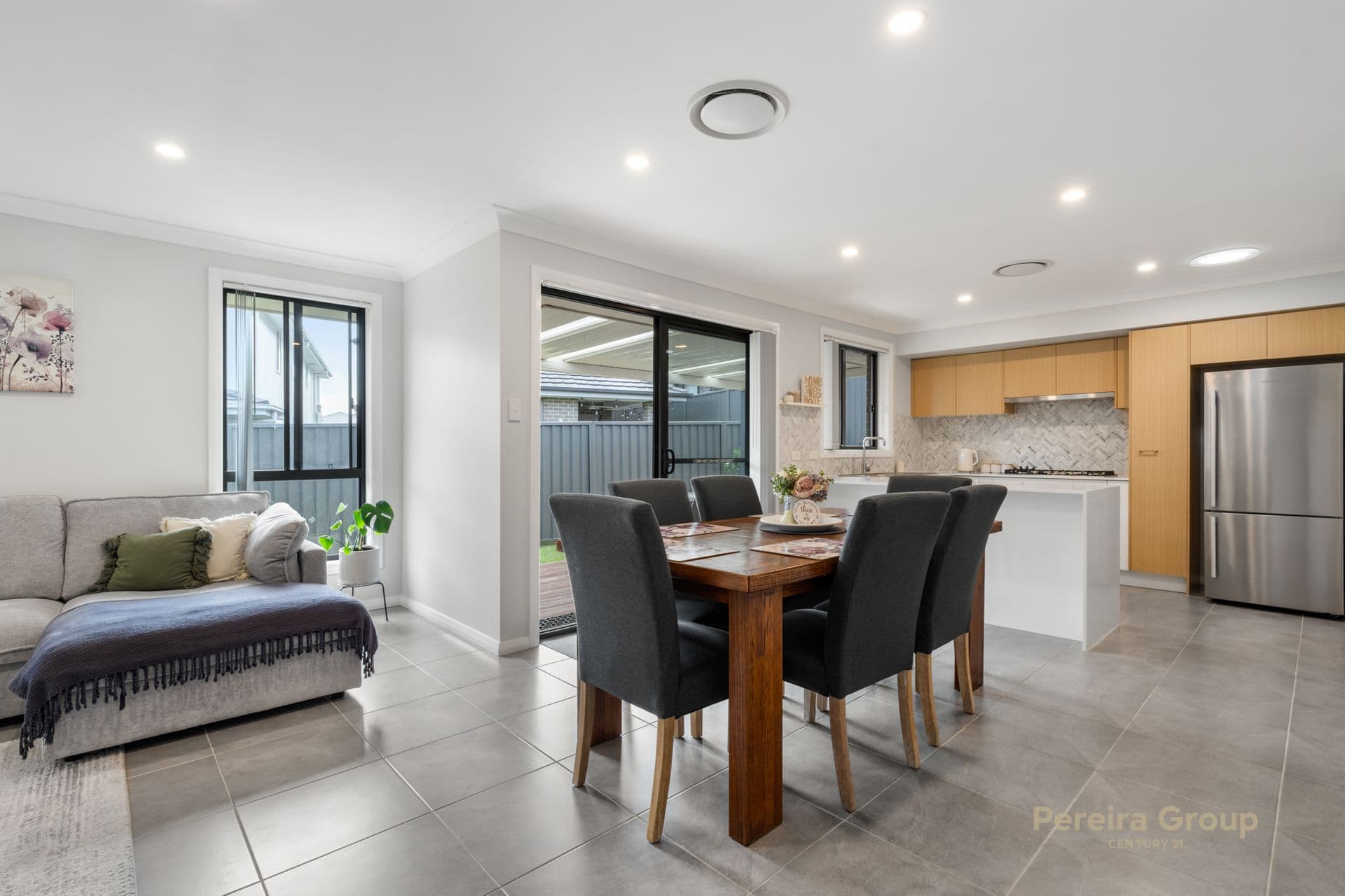 9 Wollemi Circuit, Gregory Hills, NSW, 2557, Gregory Hills - Thumbnail 4