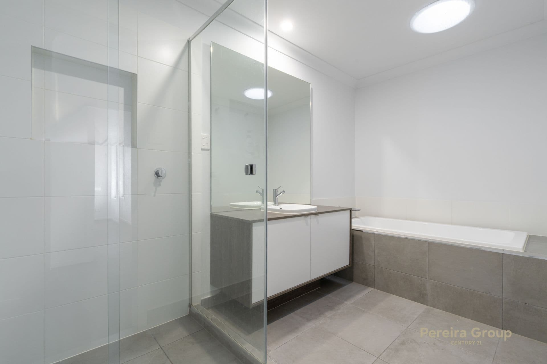 1 Beaumont Terrace, Oran Park, NSW, 2570, Oran Park - Thumbnail 5
