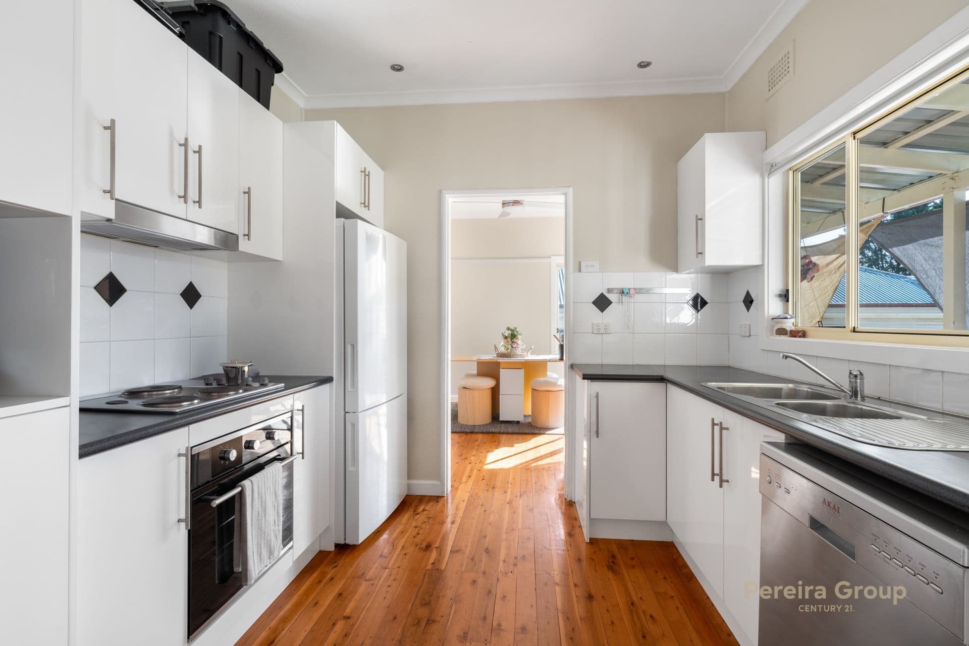 14 Mereil Street, Campbelltown, NSW, 2560, Campbelltown - Thumbnail 3