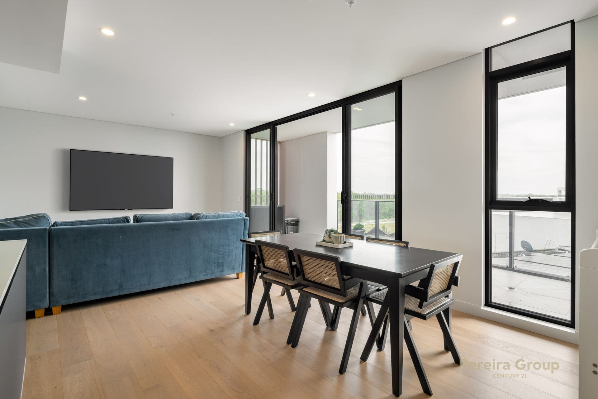 801/8 General Boulevard, Edmondson Park, NSW, 2174, Edmondson Park - Thumbnail 3