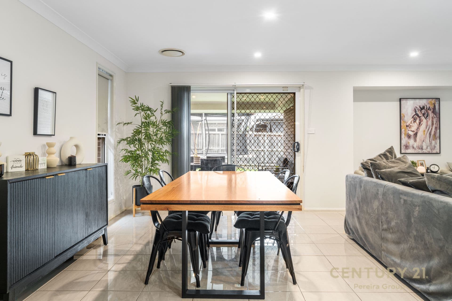 20 Walseley Crescent, Gledswood Hills, NSW, 2557, Gledswood Hills - Thumbnail 6