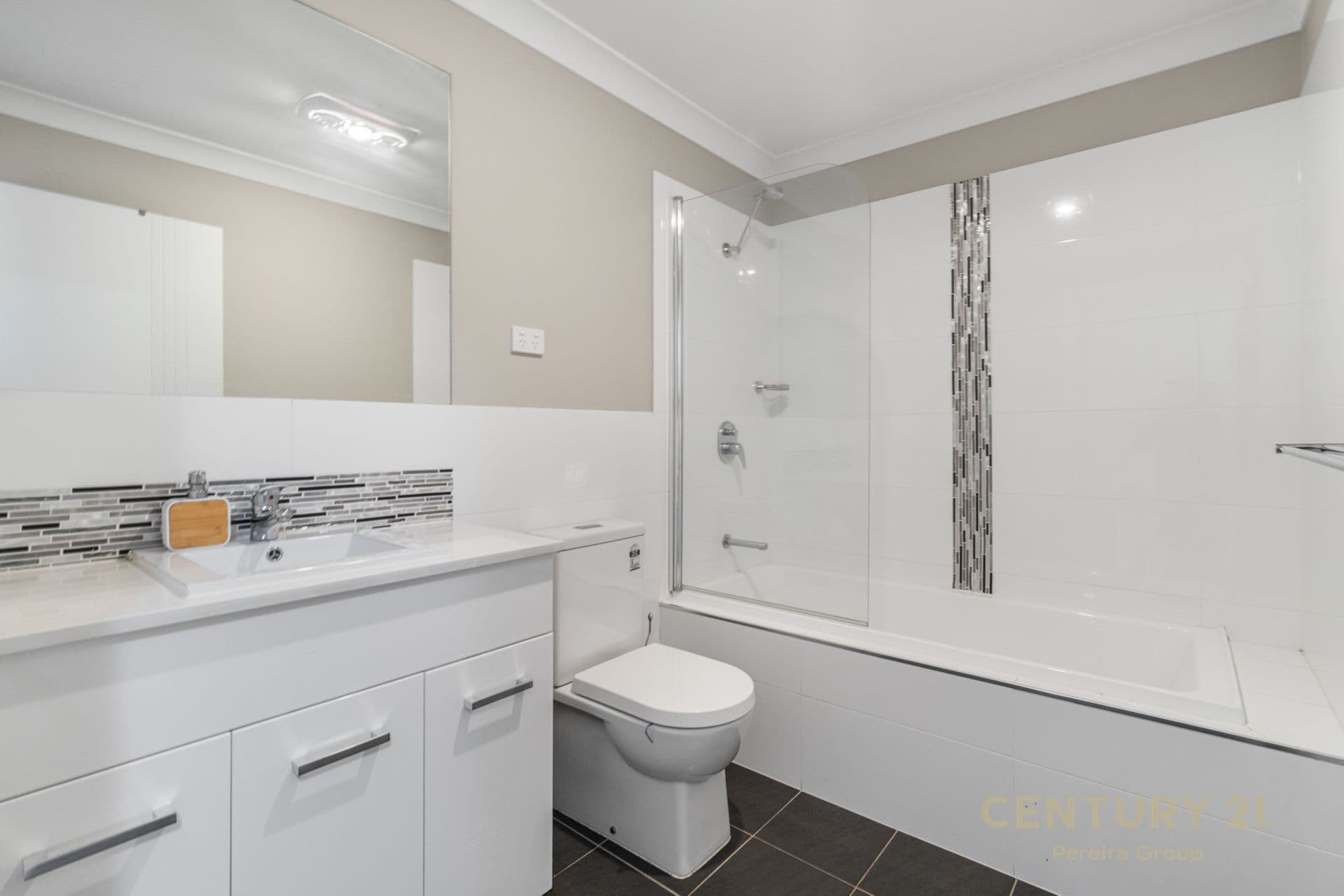 8/29 Lorimer Crescent, Elderslie, NSW, 2570, Elderslie - Thumbnail 8