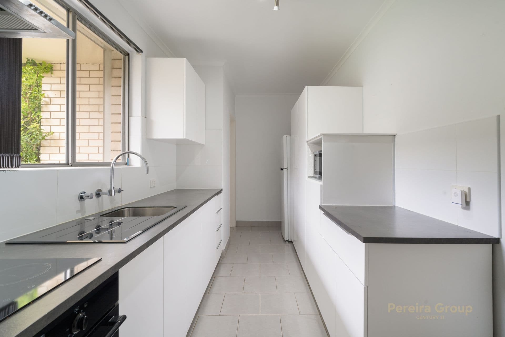 2/9 Reddall Street, Campbelltown, NSW, 2560, Campbelltown - Thumbnail 2