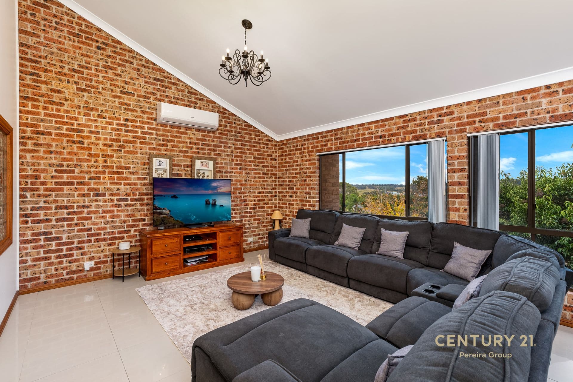 50 Ballantrae Drive, St Andrews, NSW, 2566, St Andrews - Thumbnail 3