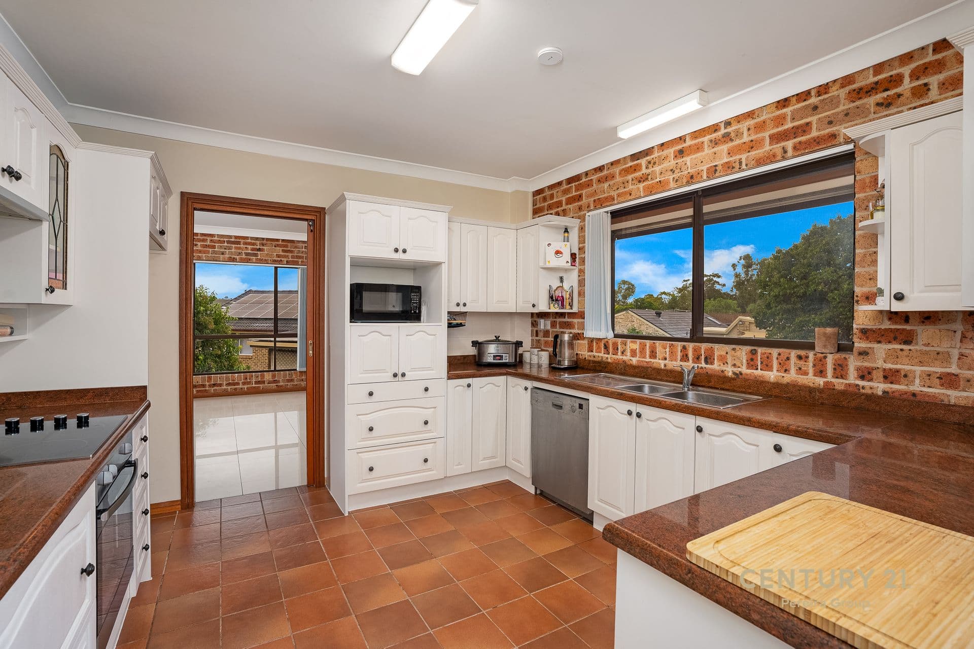 50 Ballantrae Drive, St Andrews, NSW, 2566, St Andrews - Thumbnail 4
