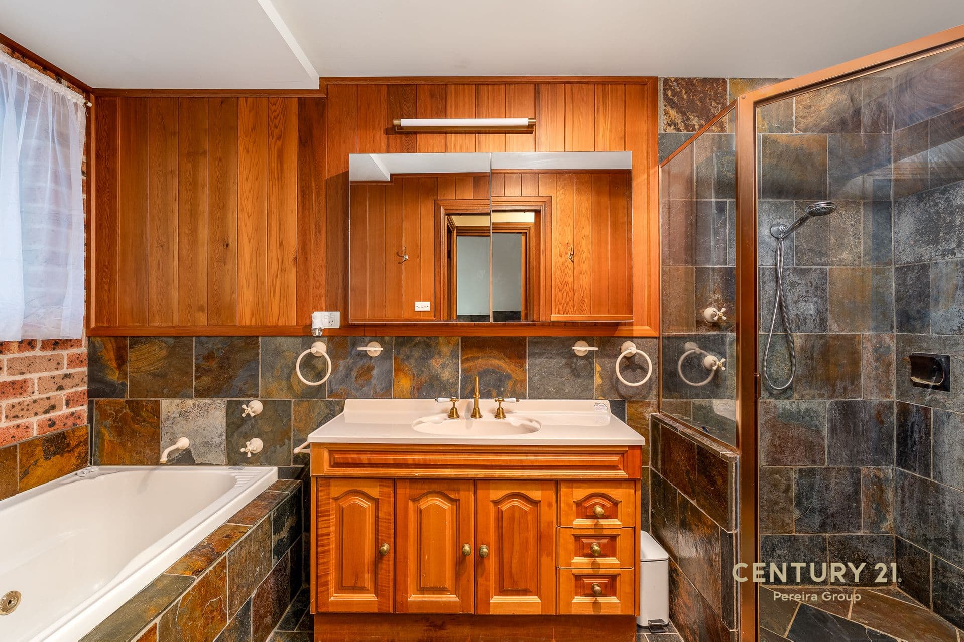 50 Ballantrae Drive, St Andrews, NSW, 2566, St Andrews - Thumbnail 6
