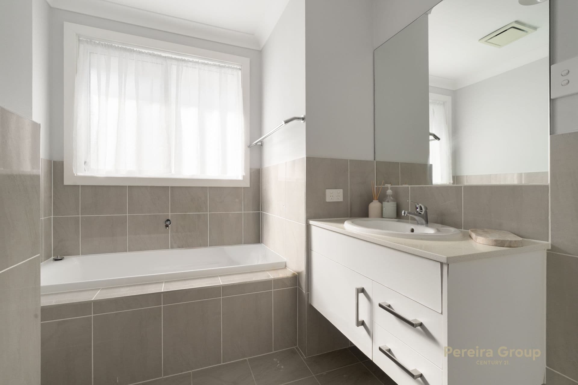 37A & 37B Stevens Drive, Oran Park, NSW, 2570, Oran Park - Thumbnail 6
