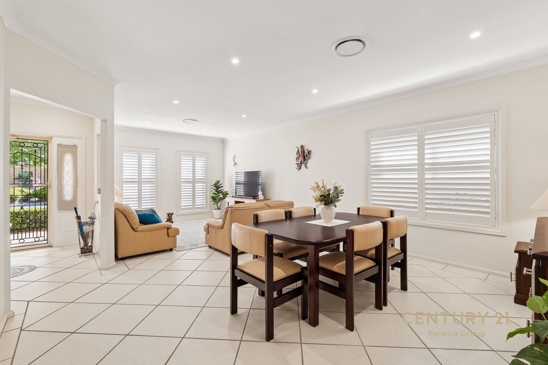 24 Hickson Circuit, Harrington Park, NSW, 2567, Harrington Park - Thumbnail 4