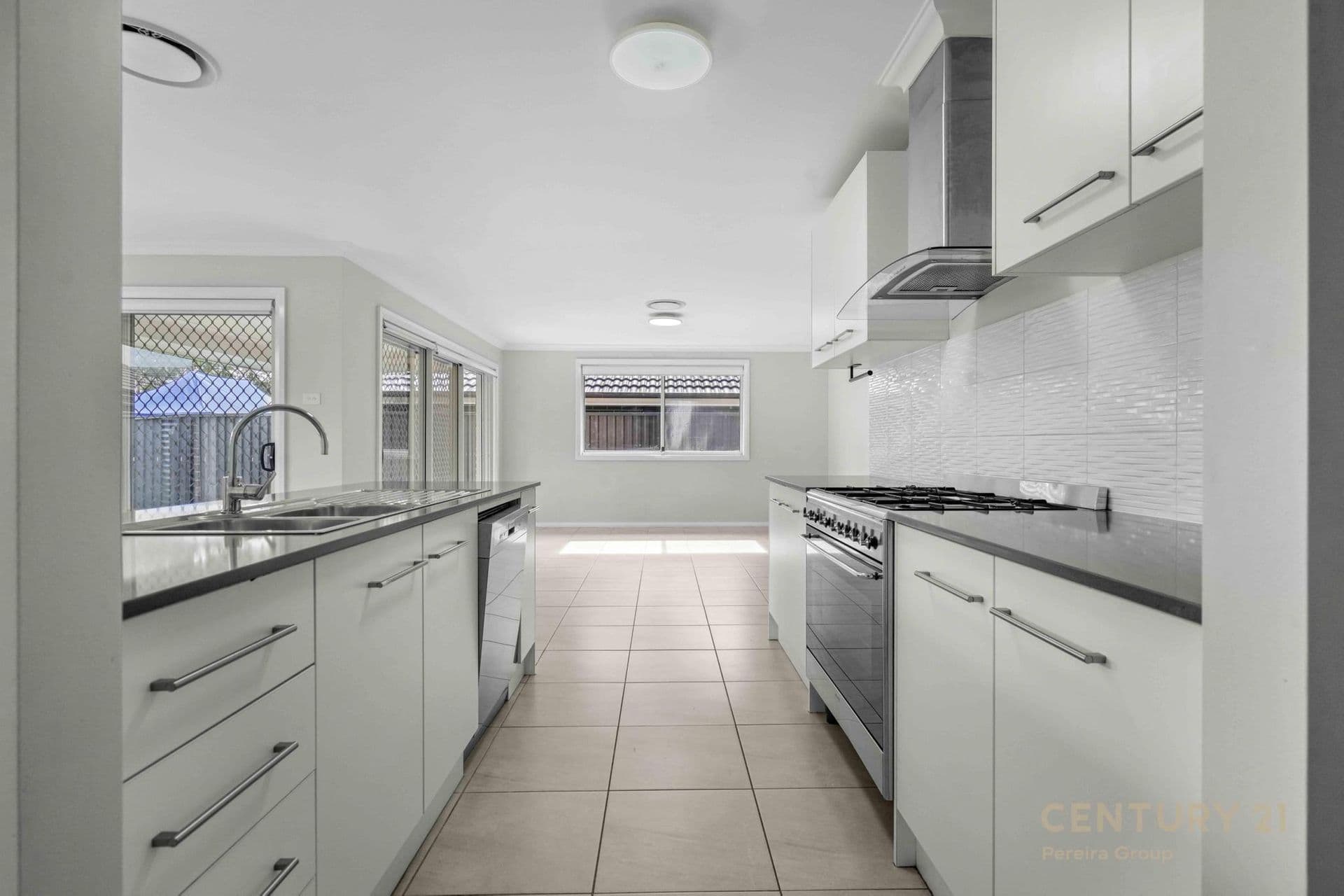 11 Williamson Street, Oran Park, NSW, 2570, Oran Park - Thumbnail 4